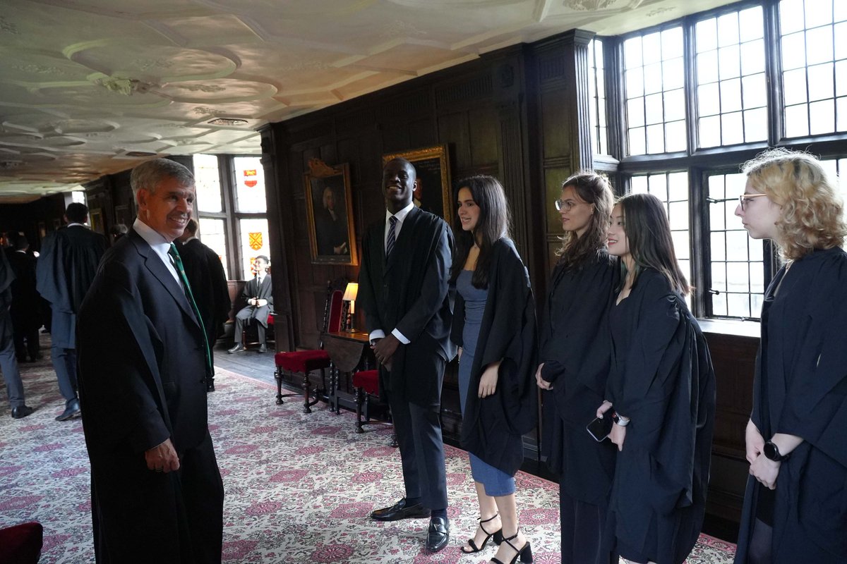 Queens' College (@queenscam) on Twitter photo Happy first day of term to all our new UG and PG freshers! The Matriculation photographs have all been taken in beautiful Walnut Tree Court and President <a href="/elerianm/">Mohamed A. El-Erian</a> was thrilled to invite you into the Lodge to meet you all in person.
Welcome to Cambridge and <a href="/Cambridge_Uni/">Cambridge University</a> ๐ Happy first day of term to all our new UG and PG freshers! The Matriculation photographs have all been taken in beautiful Walnut Tree Court and President <a href="/elerianm/">Mohamed A. El-Erian</a> was thrilled to invite you into the Lodge to meet you all in person.
Welcome to Cambridge and <a href="/Cambridge_Uni/">Cambridge University</a> ๐