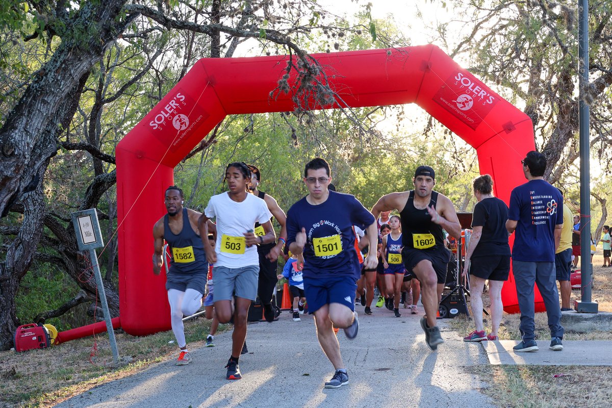 jubileeacademic's tweet image. Wow, what a blast we had at the Joy 5k walk/run! We're still buzzing from all the energy and excitement. A huge shoutout to everyone who joined us and made it an unforgettable day. #Joy5k #WalkRun #FitnessMotivation #RunningMotivation #FitnessInspiration #FitnessCommunity