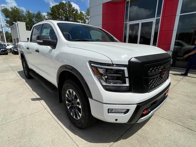 royalnissanbr's tweet image. Experience the power and style of this 2024 #Nissan Titan! Schedule your test drive today and be the one turning heads on the road. 🚗💨  STOCK: SH10218
#NissanTitan #DriveWithPower #RoyalNissan #Titan #Truck