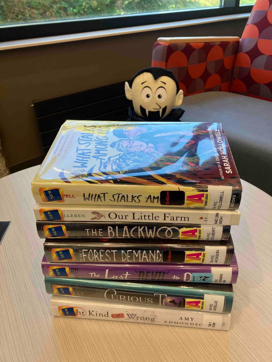 Dracula is excited about this week’s new releases! How about you? #NewBookTuesday #TakeABiteOfAGoodBook #BooksToSinkYourTeethInto ow.ly/rtav50FKAtk