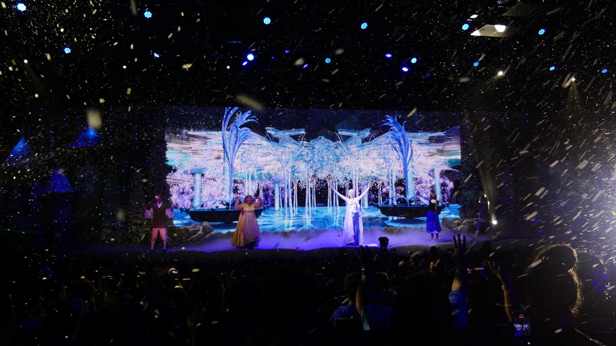disneypicaday's tweet photo. When Elsa lets it go, Elsa lets it go! #FortheFirstTimeinForever #HollywoodStudios https://t.co/pYeMRKBrPO