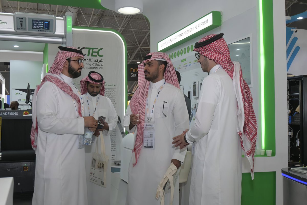 AicTecsa's tweet image. On the first day of @intersecksa, we had engaging conversations with visitors. We eagerly look forward to another exciting day tomorrow and can&apos;t wait to welcome new visitors and experts.

#Intersec2023 #AICTEC #معا_نجتمع #IntersecKSA 
#Visit_AICTEC_at_Intersec_2023