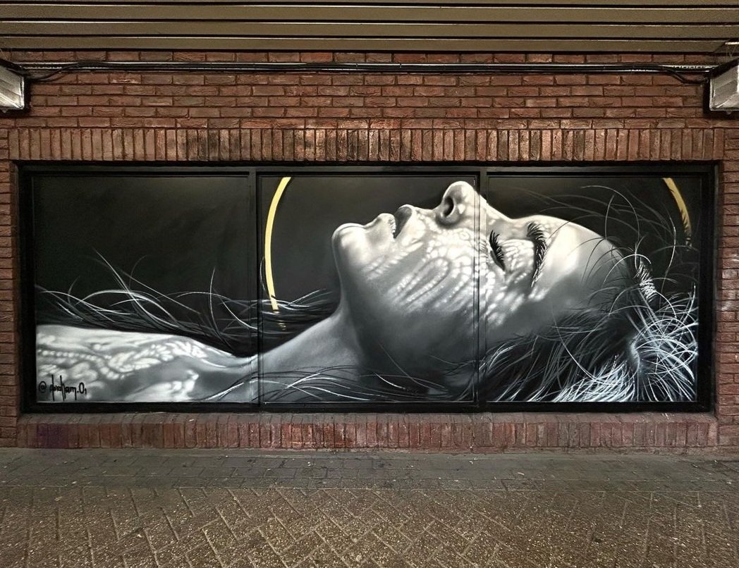 MolinaStreetArt's tweet photo. 'Sublime' by English Abraham.O in Kingston upon Thames, England (2023) #abrahamo #lamolinastreetart | photo via artist mysl .nl/USMs https://t.co/qg6vO1BBIv