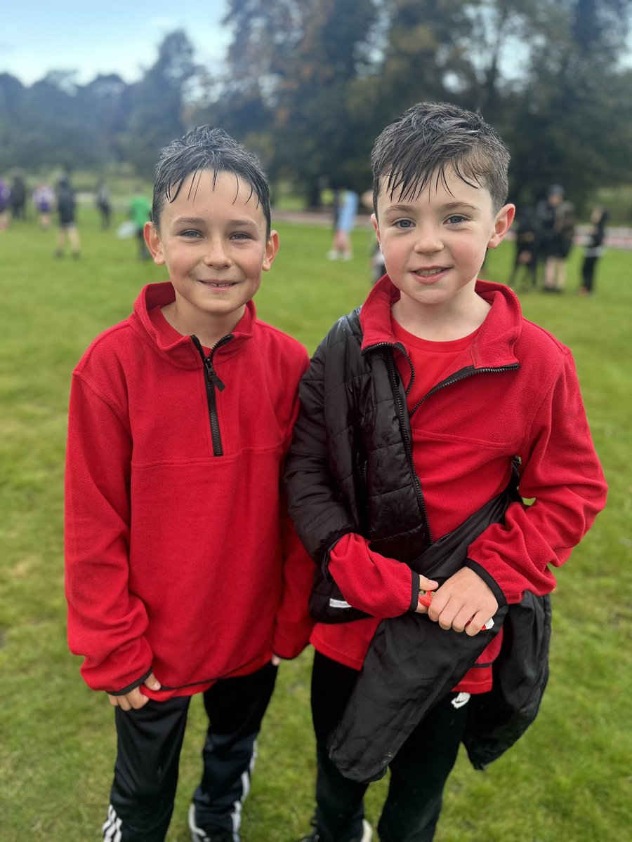 MissBallBPS's tweet photo. What an effort! What a team! Couldn’t be more proud of our cross country team at their opening race of the season. 🏃‍♀️ 🏃‍♂️ 🏃🏽 @BonessPublic @ASC_Steph @BPS_Pr6 https://t.co/LclwnflcYW
