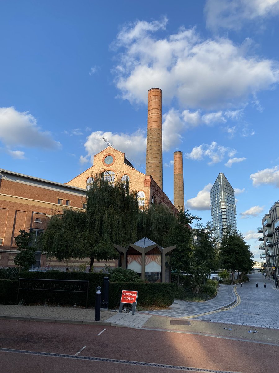 At the redeveloped Lots Road this evening, alongside Dan Cruickshank, discussing the history of the building as the power station that ran the London Underground for decades.
