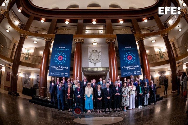 eva luna (@evalunanews) on Twitter photo 