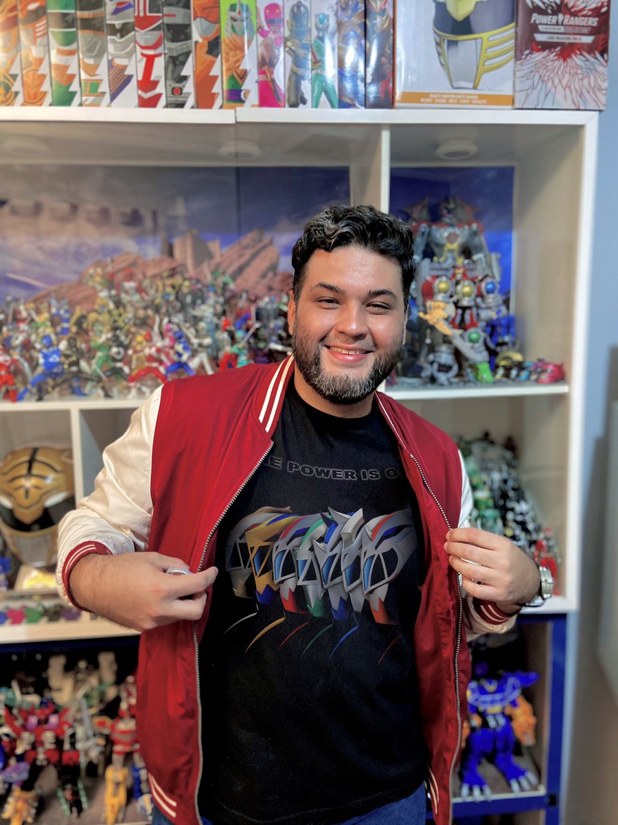 GeoAlvarezArt's tweet photo. New shirt! #PowerRangers #CosmicFury #MMPR https://t.co/lsn3q46q2H