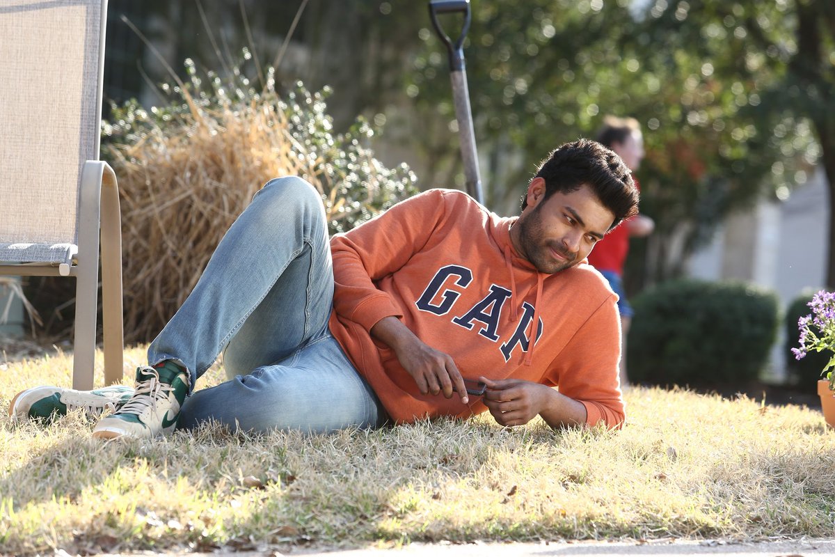 Ayesha_kajalfan's tweet image. Varunnnnnn ! from #Fidaa 😗

@IAmVarunTej #VarunTej 🤍🤌🏻