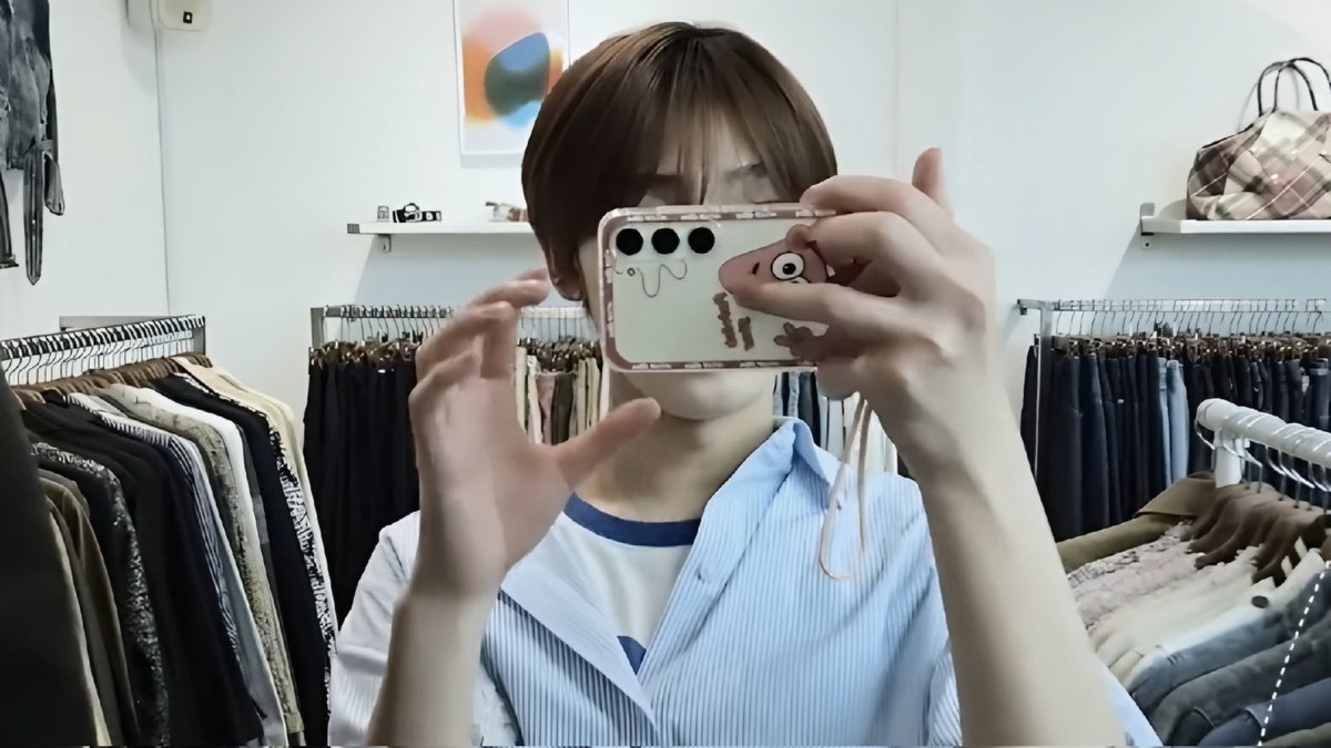 ksnimage's tweet photo. sunoo vlog 🎥 https://t.co/FU3B9kfRrQ