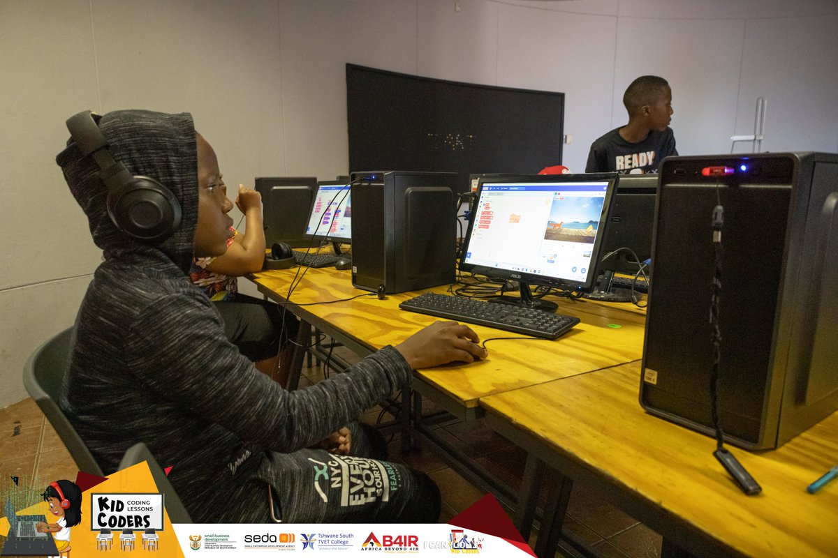 ab4_ir's tweet photo. Exciting times as our 3rd cohort of Kid Coders dives into the world of coding.
Their journey has begun, filled with curiosity and creativity. Here's to empowering the next generation of innovators, one line of code at a time.
#ab4ir #KidCoders #FutureInnovators #coding https://t.co/lsjytHZVCa