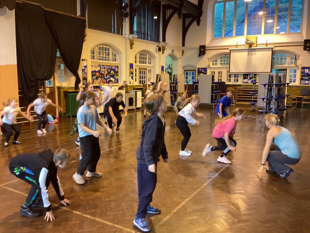 Vernon56KS2's tweet photo. Miss Kendall has taught us the next section of our forces dance this afternoon! Ask us to show you what we learnt! #VPPPE #VPPDance #VPPScience https://t.co/oToXhmEHXa