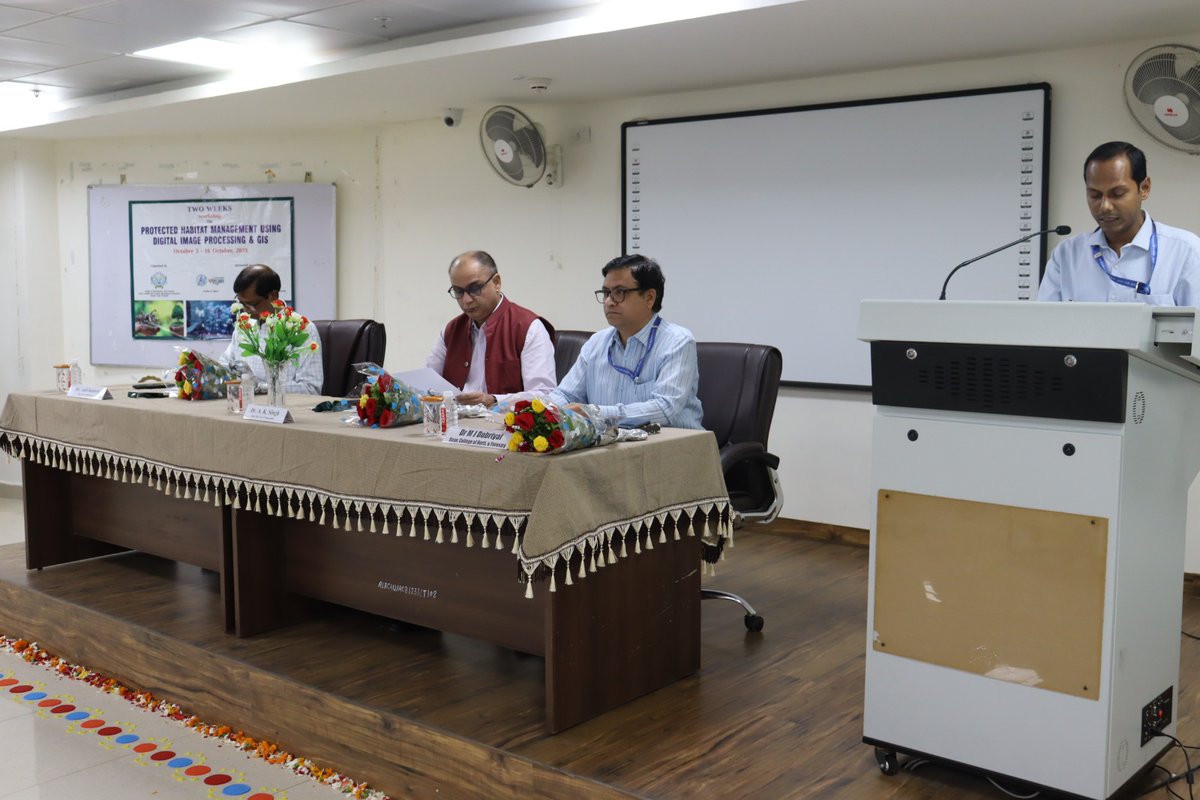 rlbcaujhansi's tweet image. Inauguration of Two weeks DST Funded Workshop on “Protected Habitat Management using Digital Image Processing &amp;amp; GIS” (3-16 October, 2023) at RLBCAU, Jhansi
@AgriGoI @icarindia @nstomar