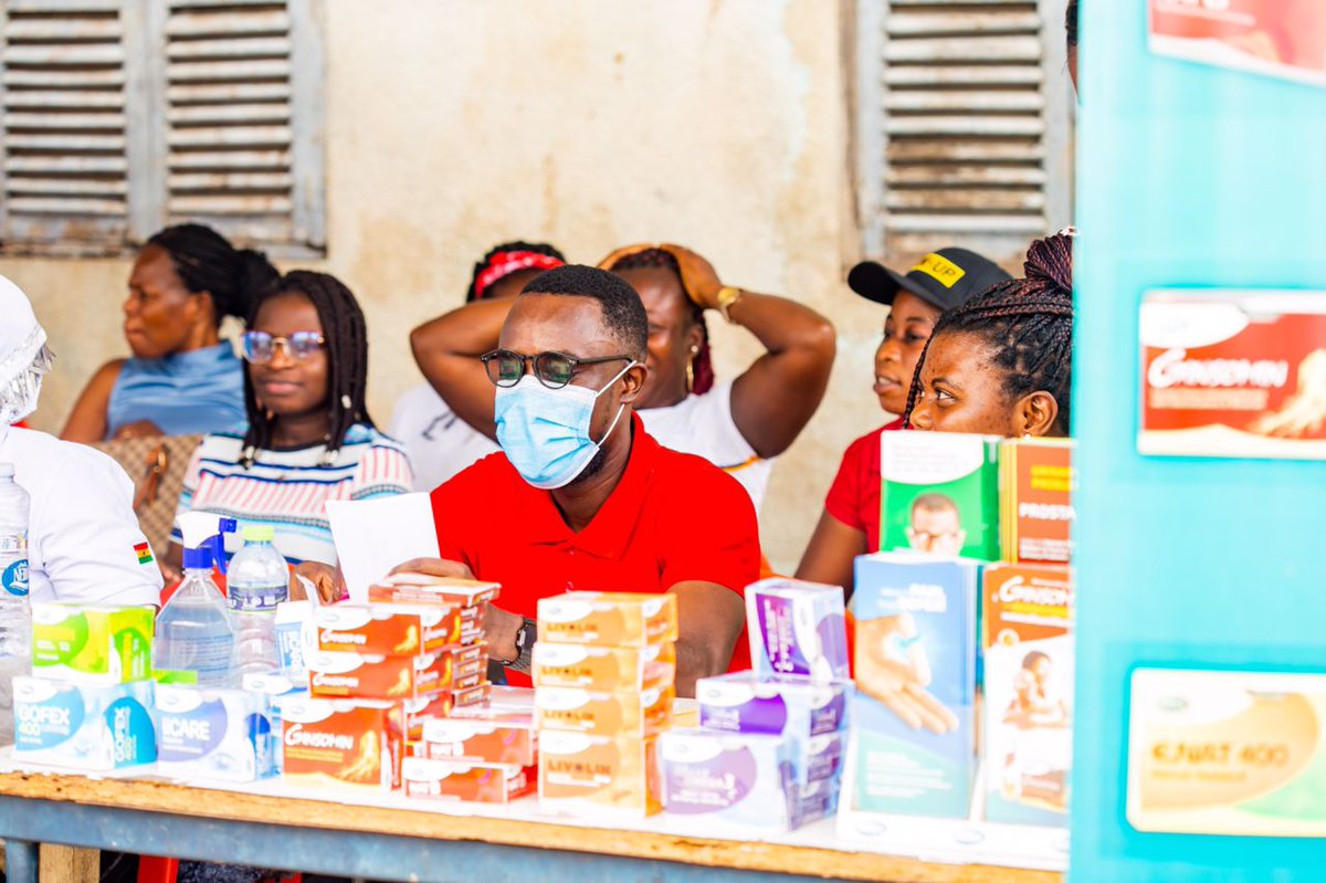 RObuasi's tweet photo. A big hats off and kudos to all the medical personnel who made it to this health outreach. We say we appreciate all your efforts. Ayekooo
#Rotaryisgood #Rotaractisgood #Rotaryinaction #Fellowshipthroughservice. https://t.co/7OOkUO6f2x