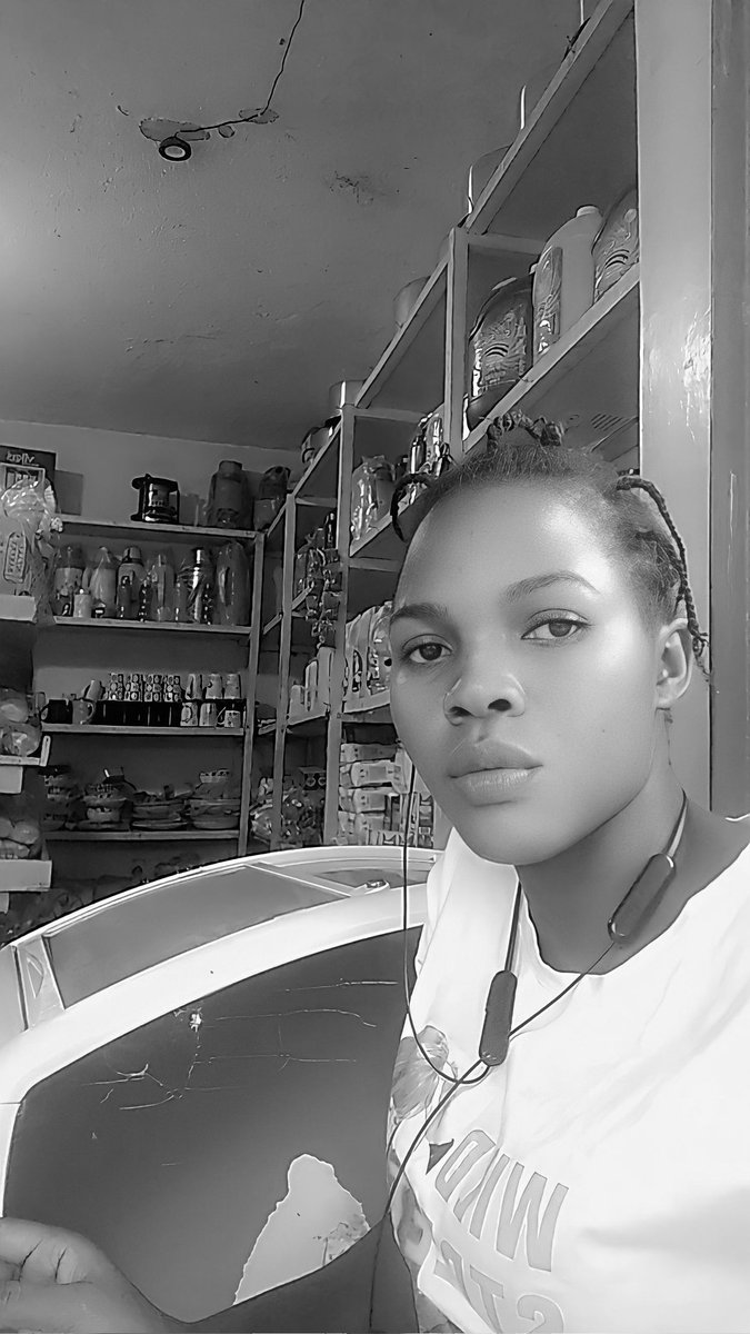 Wooba oli self employed,i respect you kuba sibyangu🙌🙌🥹 kati come and support me nno🥺🥺🥺