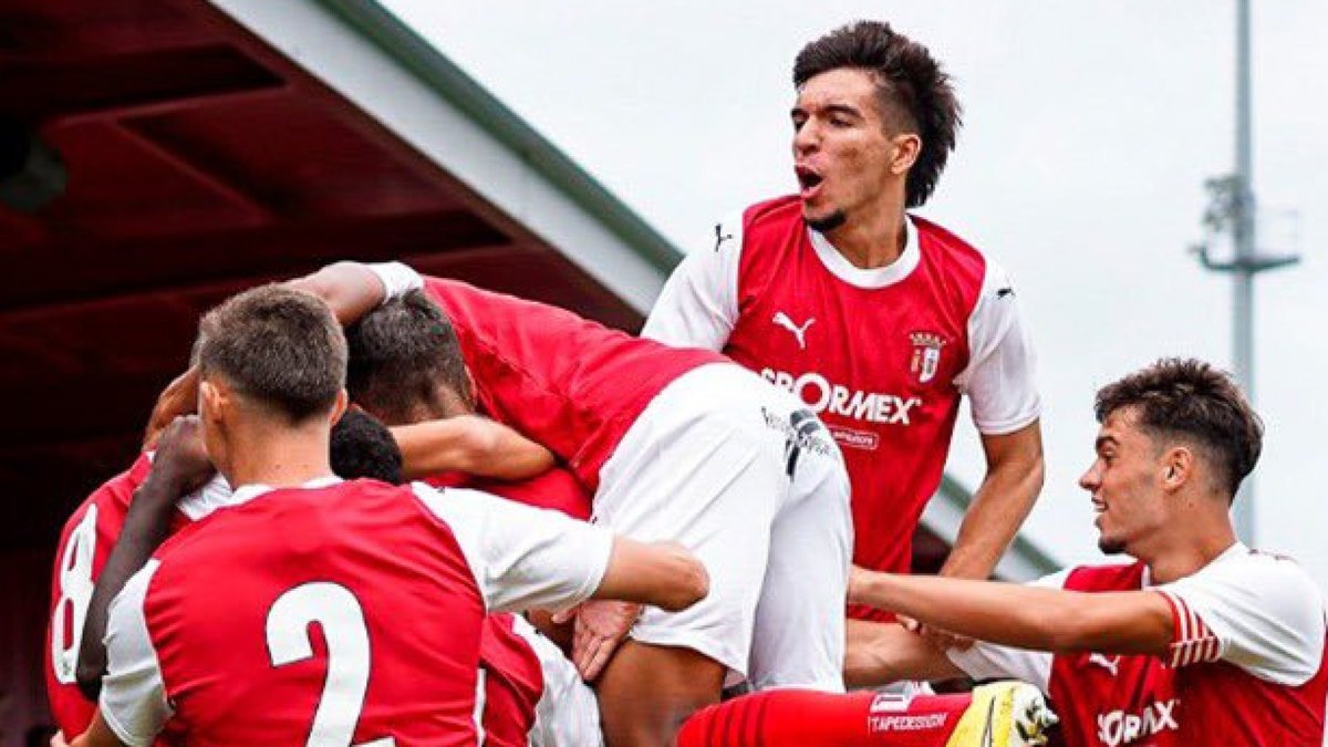 2 vitórias em 2 jogos para o Braga na Youth League

Bracarenses venceram Union Berlin por 1-4.