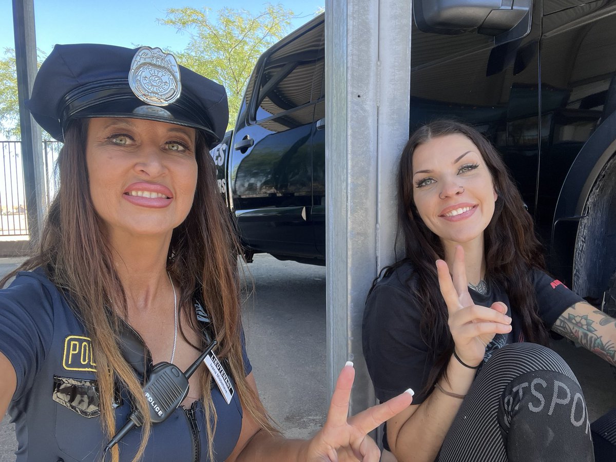 Our HallowScream event at Adrenaline Junkies is finally here!

lasvegasadrenalinejunkiestours.com/f/hallowscream…