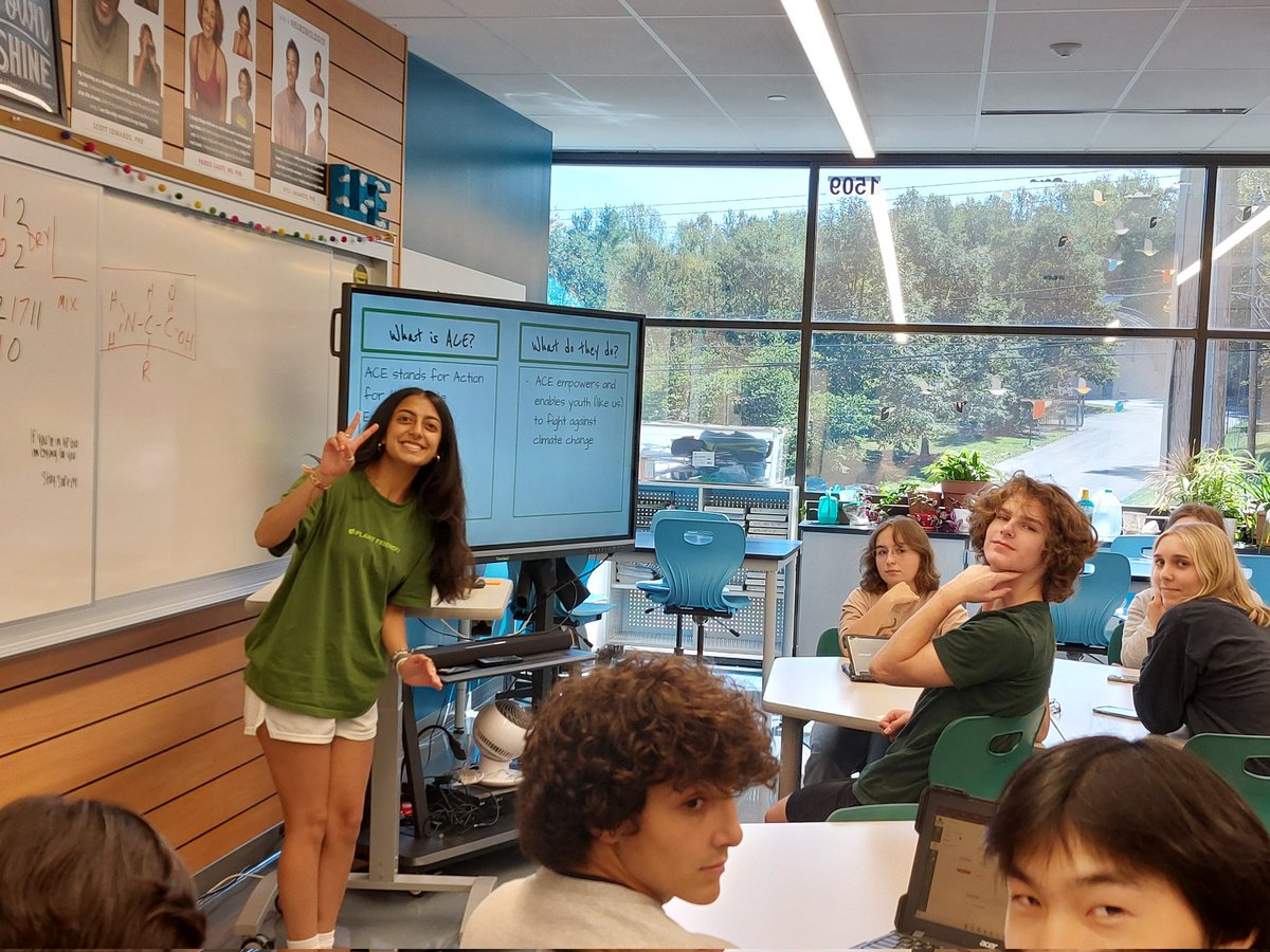 AvesBioClub's tweet photo. Congrats to our new officers elected at our meeting yesterday, Daniel, Nikki, Abi, and Nicole! We can't wait for the great year ahead.  Also thanks to Nikki for presenting about the ACE program yesterday! https://t.co/QdgOipv3J9