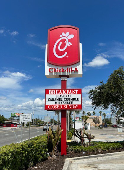 Tampa_Bay_Signs's tweet image. Pylon Sign Update - New full color flex faces and new acrylic readerboard panels for Chick-fil-A Cortez Plaza.
#pylonsigns #signpanels