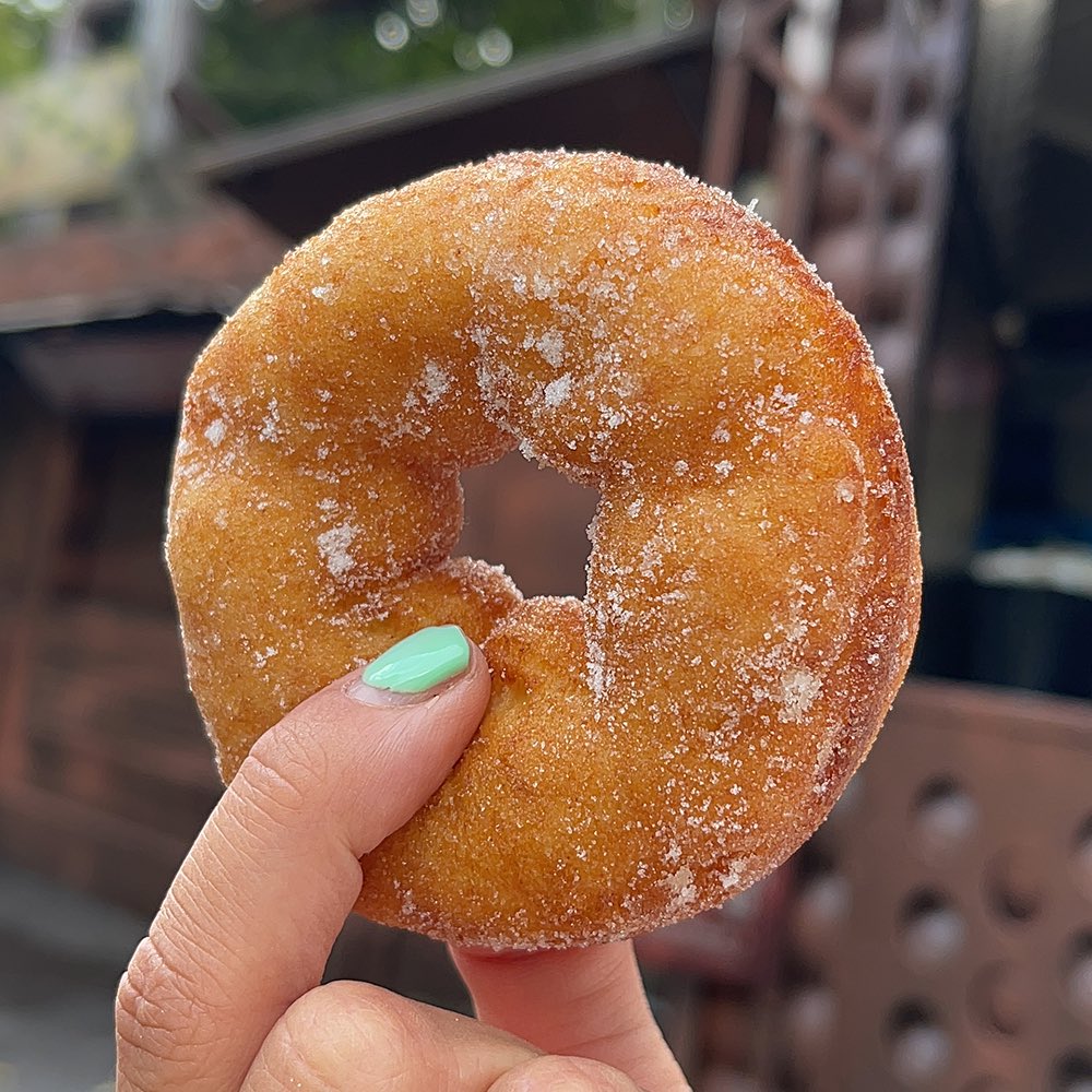 altontowers's tweet photo. Who else can smell this picture? https://t.co/En4l1aFwfX