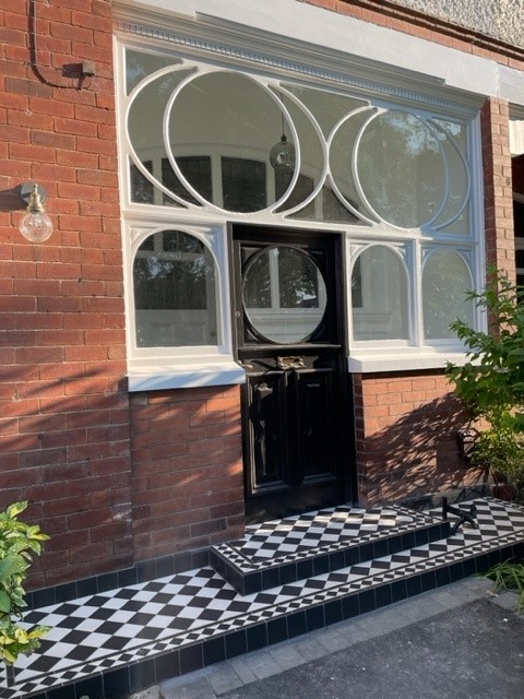 We love customer photos and seeing our tiles come to life in your home! 😍

These original style tiles vitalize this entryway and bring a timeless elegance while making the perfect first impression!
#outdoortiles #os #originalstyles
