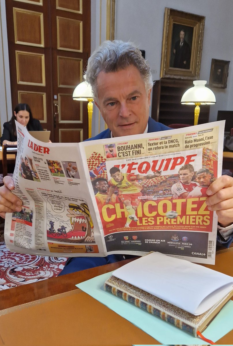 Fabien_Roussel's tweet photo. Ce soir, retour de la #ChampionsLeague à Bollaert, 21 ans après.

Allez Lens!

#Onvaleschicoter https://t.co/6exkrJxTyl