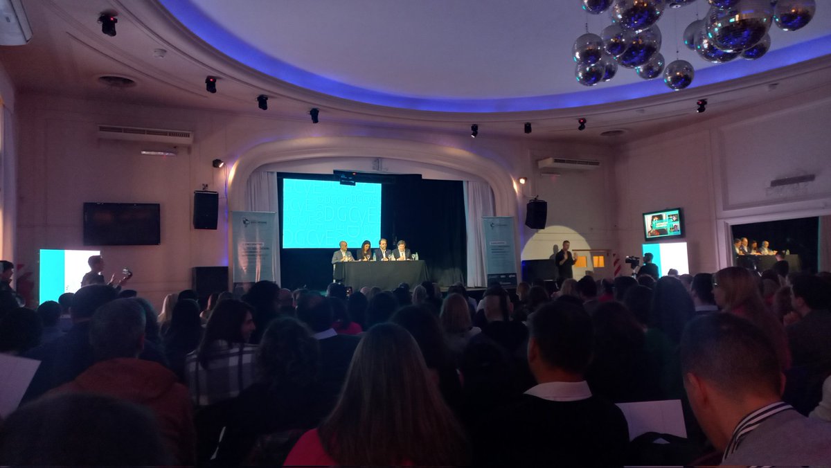 DTeR04's tweet photo. Hoy nos encontramos participando en el 2do encuentro sobre Educación, reformas y aprendizajes en la provincia de Buenos Aires.  

Pueden ver el debate en vivo por YouTube en el canal de @BAeducacion
 https://t.co/cepdSnKI3F https://t.co/Kml5kTiG92