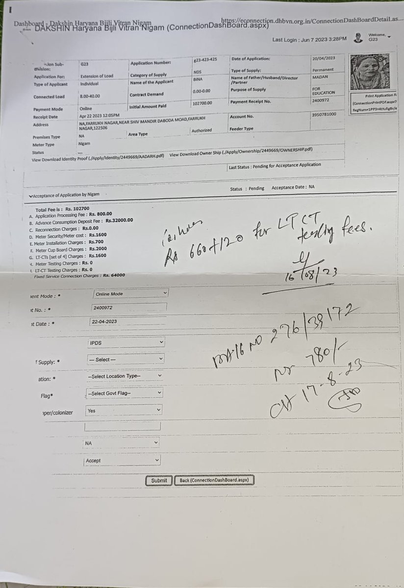AksMax123's tweet photo. .....the bijli vitran office of farrukhNagar refuse to put my meter I made payment fo transformer and ltct,now they said that put your meter yourself and fixed it by contractor .I share my application fee with you.please strict action is taken against them.
@cmohry
@DHBVNL https://t.co/pmSo3bZvtw