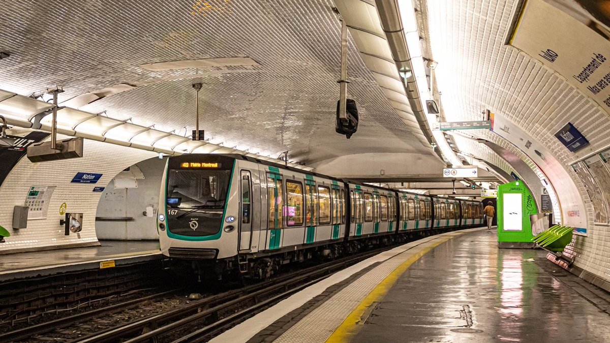 🇫🇷 FLASH - Suite à plusieurs signalements, une inspection commandée par la RATP a déterminé qu'il n'y avait pas de punaises de lit dans le métro parisien. (RMC)