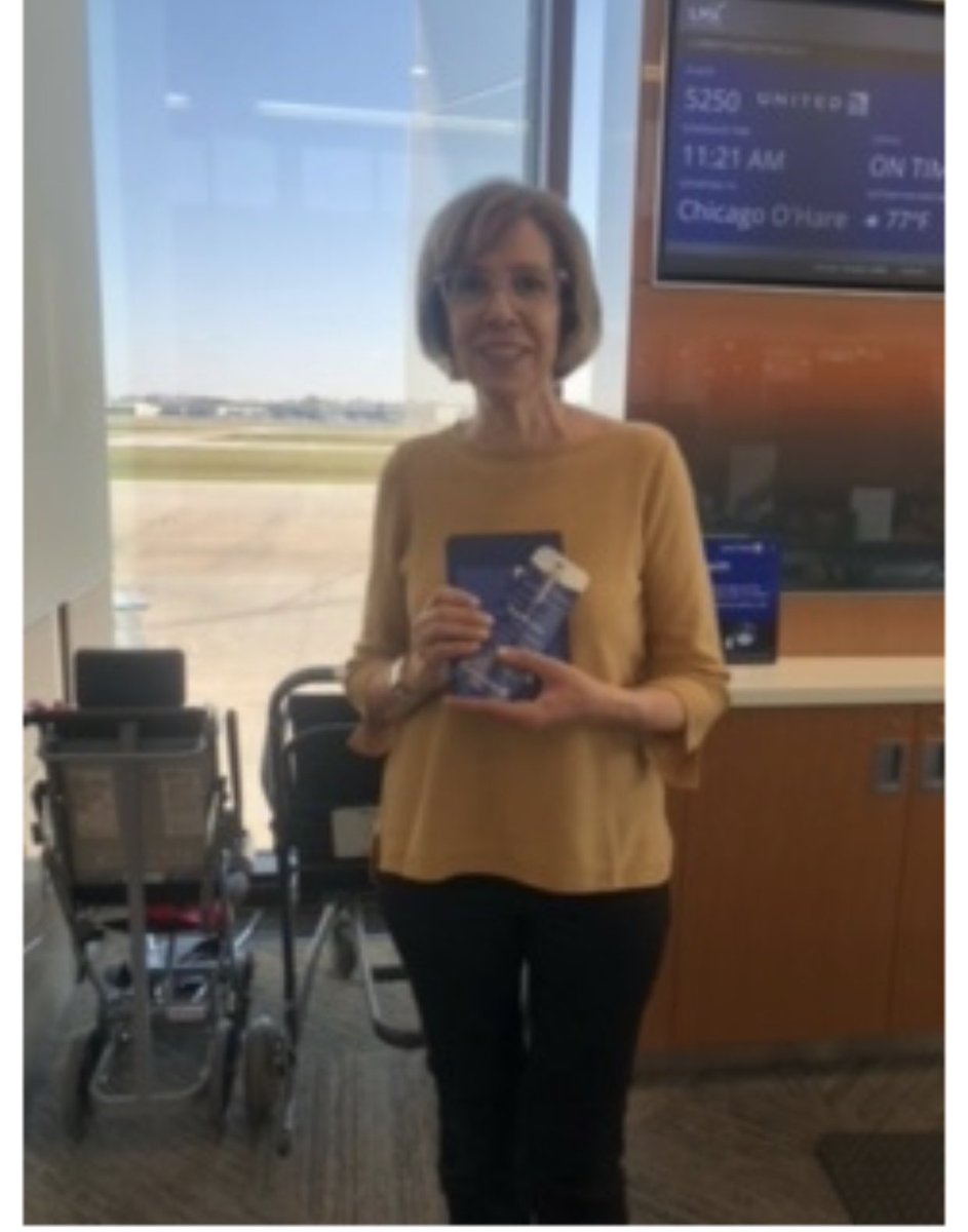 LNK celebrating 🎉our newest member of the million mile club! Thank you 🙏 Mrs. Hrdy for being a loyal customer since 1997!😳 @united truly appreciates your business!! @ChrisEarley78 @Jmass29Massey @DJKinzelman @jacquikey