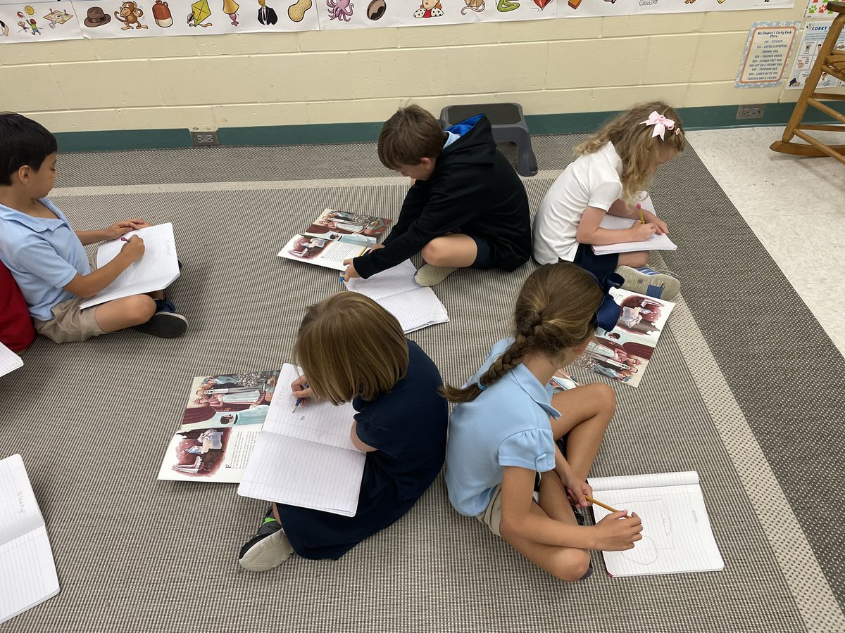 CESCorkyBear's tweet photo. Students practicing retelling the novel study “Eleanor” through drawing with evidence from the text in @MsShapiroCES class! @collierschools https://t.co/OkCNqJwVSb