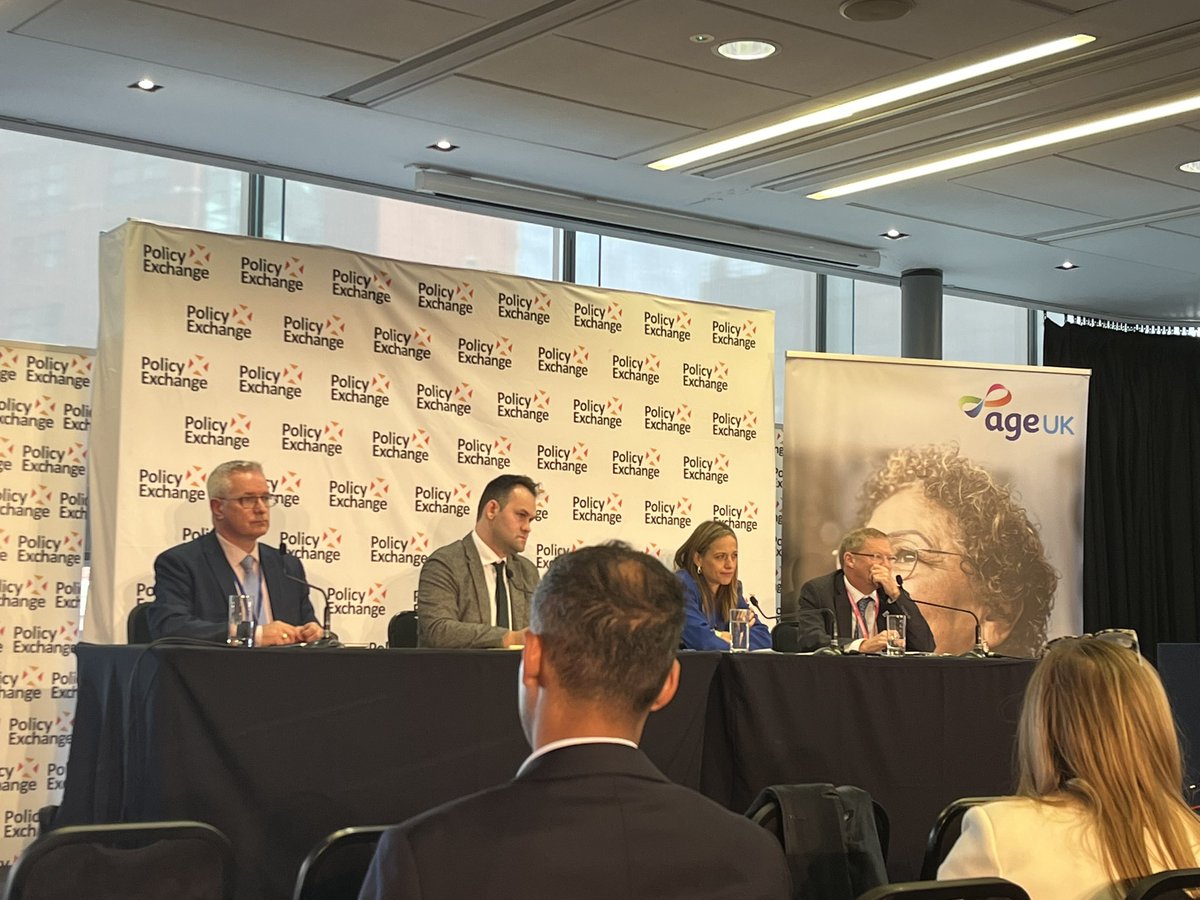 rubyapeacock's tweet photo. Interesting discussion on how we meet the health and care needs of our ageing population.

Lots of agreement on the need for integration and joint working across health and social care. https://t.co/tHqa0RqE0L