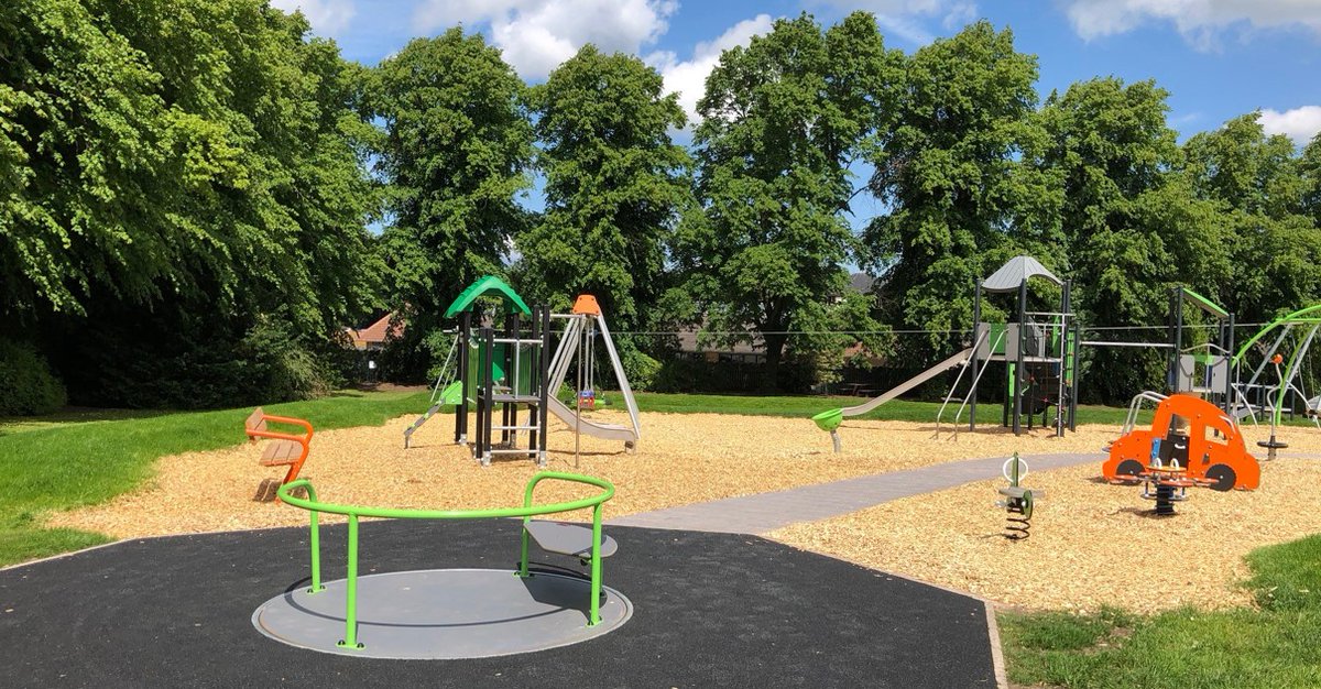 What do you think about outdoor play spaces in East Lothian? We would like to hear your views on the assessment of the quality, quantity and accessibility of council owned and managed play spaces across the county.
Full details on website: orlo.uk/RNBKK