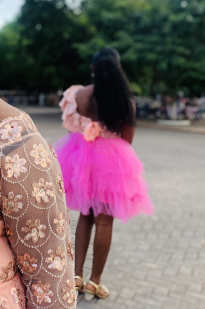 AmakyeJuanita's tweet photo. We are in the pink month of breast cancer awareness 😌💖🌸..I'm glad to be part of this campaign 💖#saveaboob https://t.co/Wb0c51q0j9