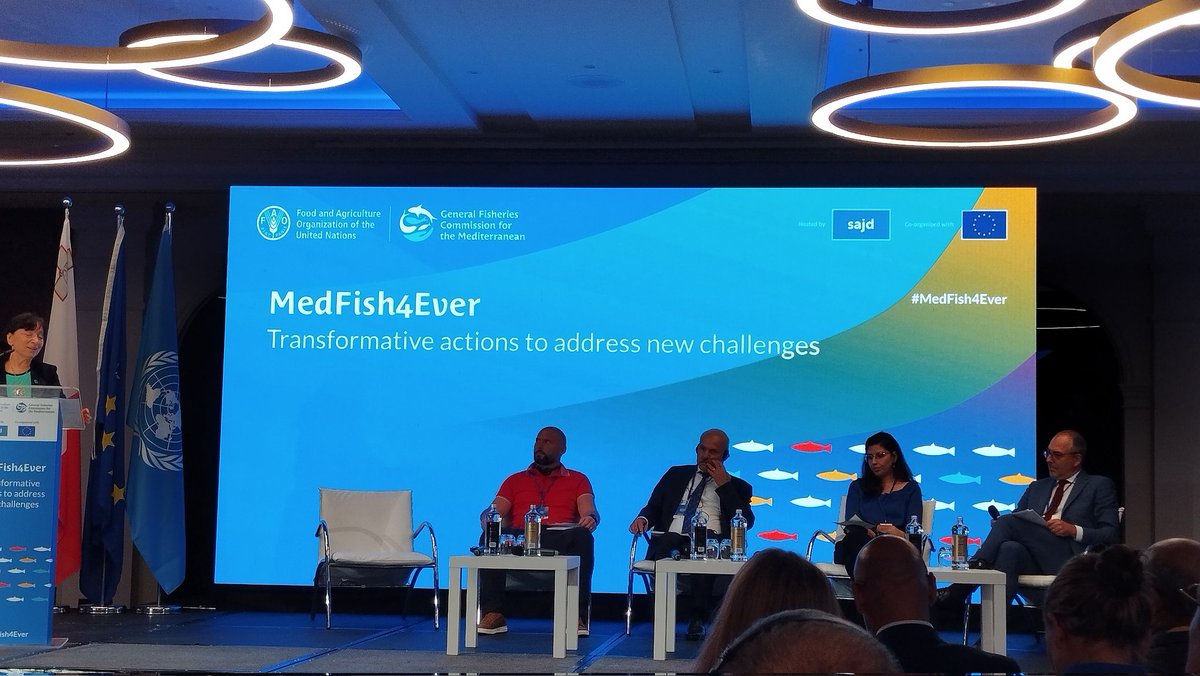 ASoDeMar22's tweet image. Acciones transformativas:
identificar, planificar, adoptar medidas, cambio climático, descarbonización.
Soluciones para reconstruir y revivir nuestros océanos.
#MedFish4Ever 
@UN_FAO_GFCM @ana_ferrus @GVAagricultura @SSF_Nicole @equalitat