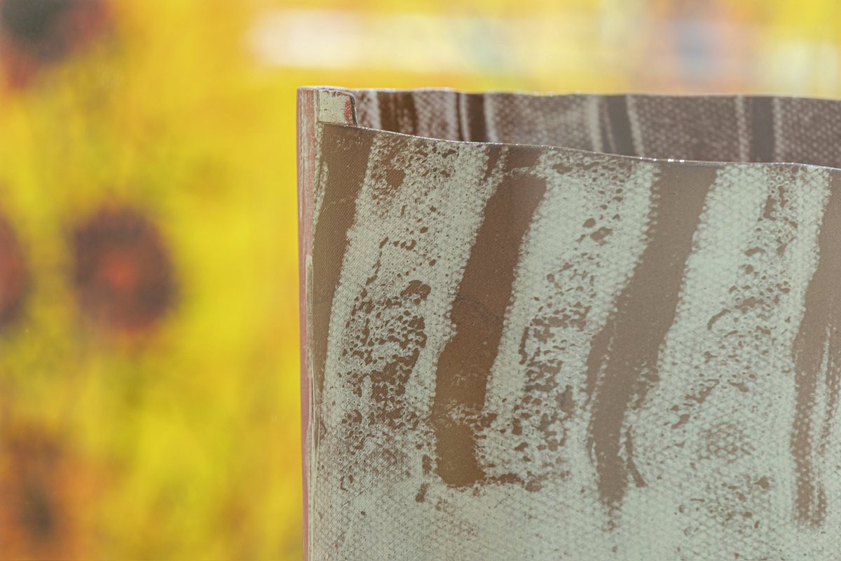 Last chance to book on tomorrow’s free guided tour of our exhibitions (Lineages &amp; The New Craftsman, St Ives: The Craft of Selling). There is also a behind the scenes viewing of selected objects drawn from the collections.
Advance booking essential. bitly.ws/WkKt