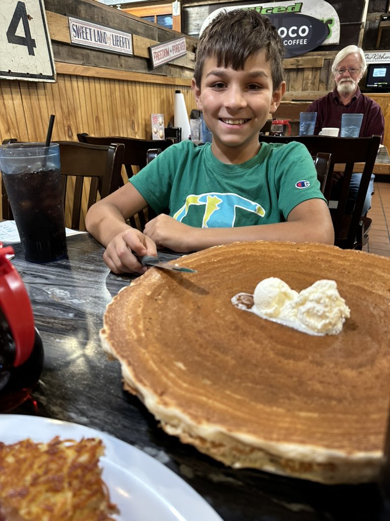 coachbrekken's tweet image. Just another day of October Break. #blessit