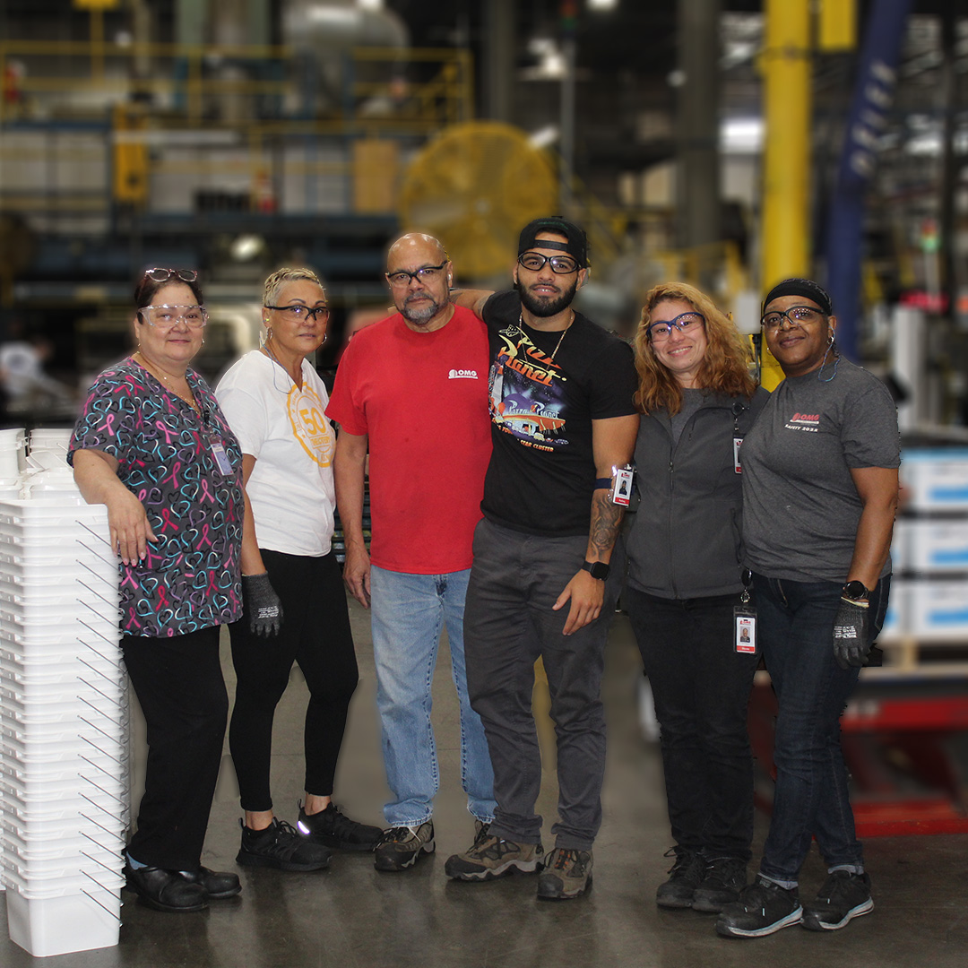 FastenMasterPro's tweet image. Today is #NationalManufacturingDay! 

Thank you to our team in Agawam, MA for your hard work, allowing us to deliver on our #PRODriven mission and provide quality and reliability to our PROs everywhere!

#FastenMaster #FastenMasterPRO