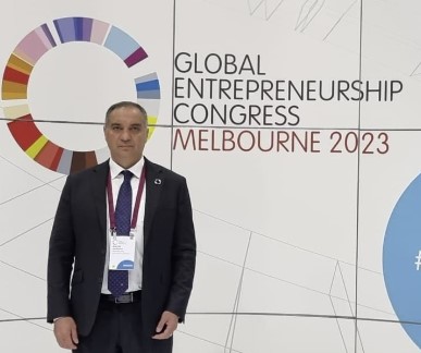 DiasporaAz's tweet image. #Melburn şəhərində keçirilmiş Qlobal Sahibkarlıq Konqresində (#GEC-2023) Avstraliyada və Yeni Zelandiyada yaşayan #Azərbaycan icmasının nümayəndələri də iştirak ediblər.

📌 diaspor.gov.az/az/news-detail…

#AzerbaijaniDiaspora