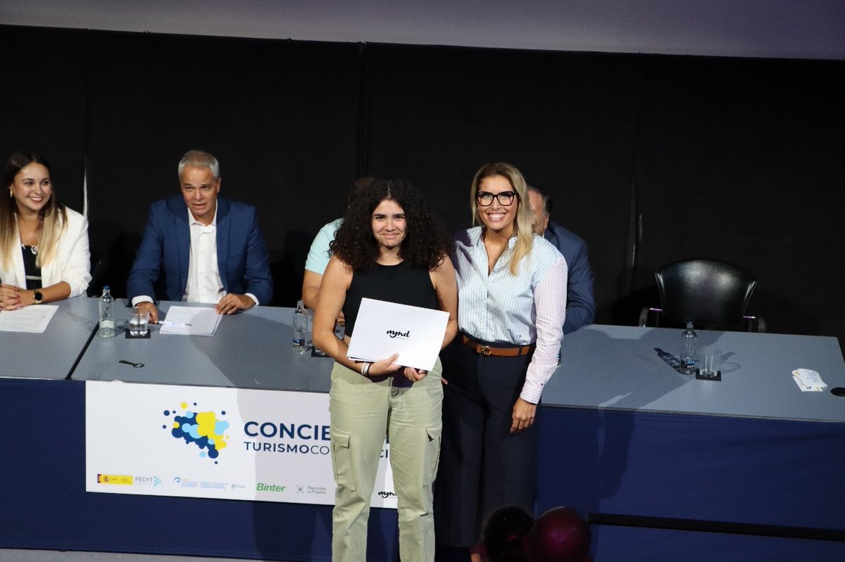 EmoturLab's tweet photo. #TurismoSostenible #Educación #Colaboradores #Agradecimiento @INSTITUTOTIDES https://t.co/XmEdk2NvZu