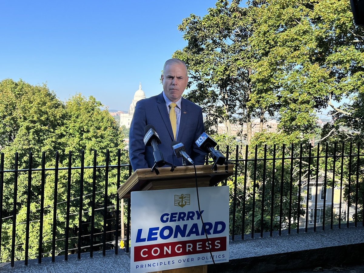 wpro's tweet photo. Calling on Democrat @gabeamo to agree to multiple debates, Republican @GerryLeonardRI says Amo is sticking to the “same old partisan playbook of hiding from debates.” He wants 12 debates, Amo agreed to one. #RICD1 #ripoli -SK #WPRO https://t.co/0DWKXErE4w