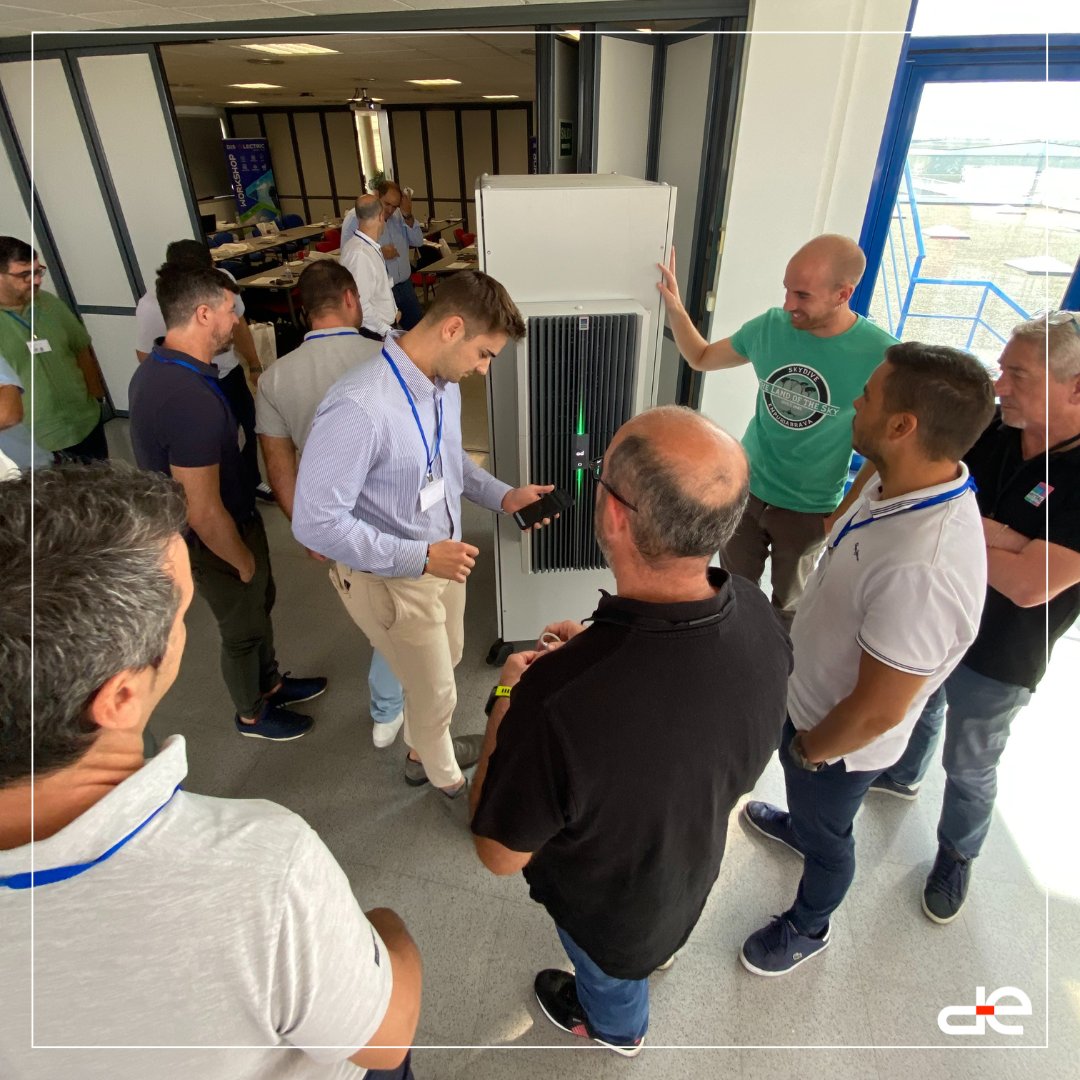 Diselectric tweet media