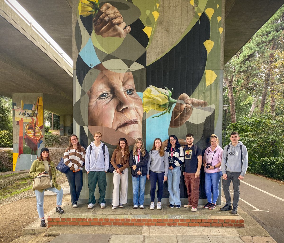 The start of the Semester has been a busy one for our new <a href="/bournemouthuni/">Bournemouth Uni</a> BA Photography students! 

Wonderful to see them start to learn, create and engage with local community spaces 📸