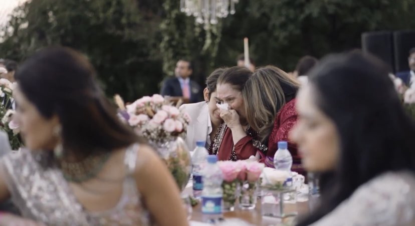 emerxalds's tweet photo. Mahira's son walking her down the aisle and sitting with her during the nikkah is just so beautiful. im not crying. im not crying. 😭
#MahiraKhan https://t.co/LDMBjFwBQy
