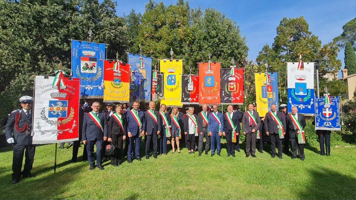 villeneuve_di's tweet image. 🎉Celebrazioni ad Assisi, il 3 e 4 ottobre, in onore di ✝️San Francesco, Patrono d'Italia🇮🇹
La rappresentanza del Comune di Villeneuve è formata dal sindaco Bruno Jocallaz e dalla Vigilessa Tiziana Magro.
#sanfrancesco #patronoditalia #celva