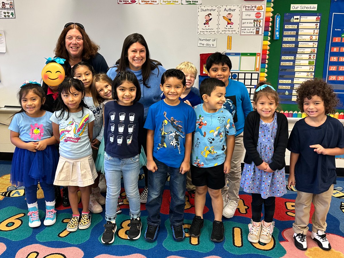 We wear BLUE 🔵 today to stand up against bullying! 👏🏻 @thartman05 @rbpsEAGLES #RBBisBIA #theStormyway