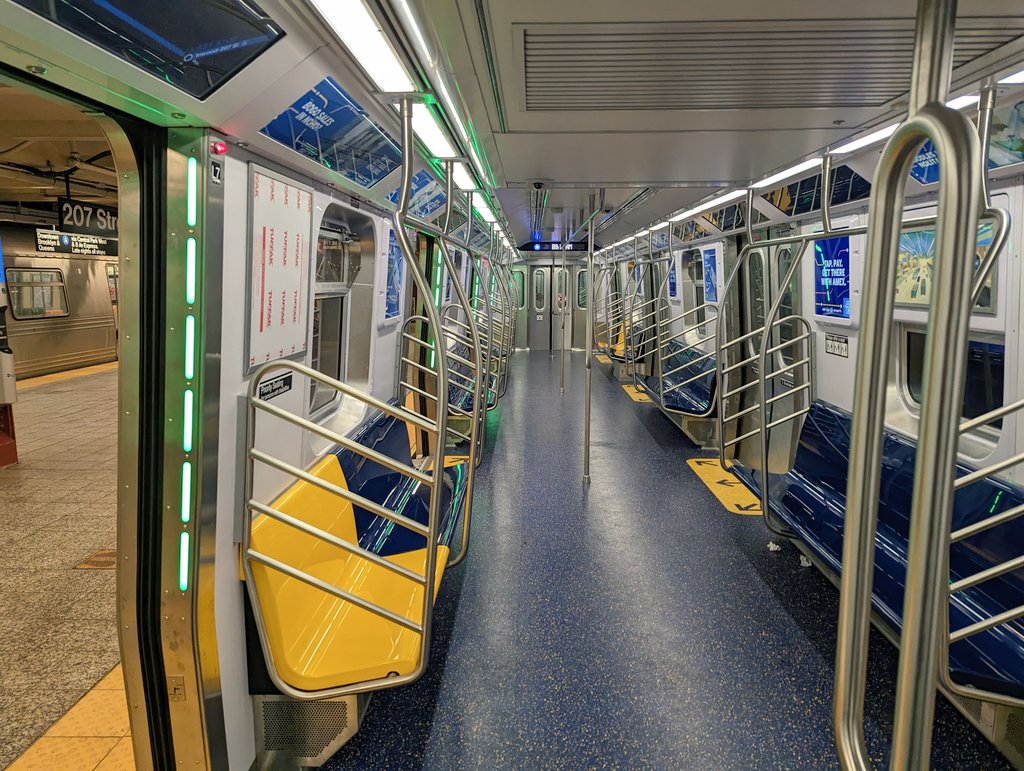 jvbockxmeer's tweet photo. Premium A-conomy on the new @MTA trains! 
#MTA #NYC https://t.co/GRTQZh1BqQ
