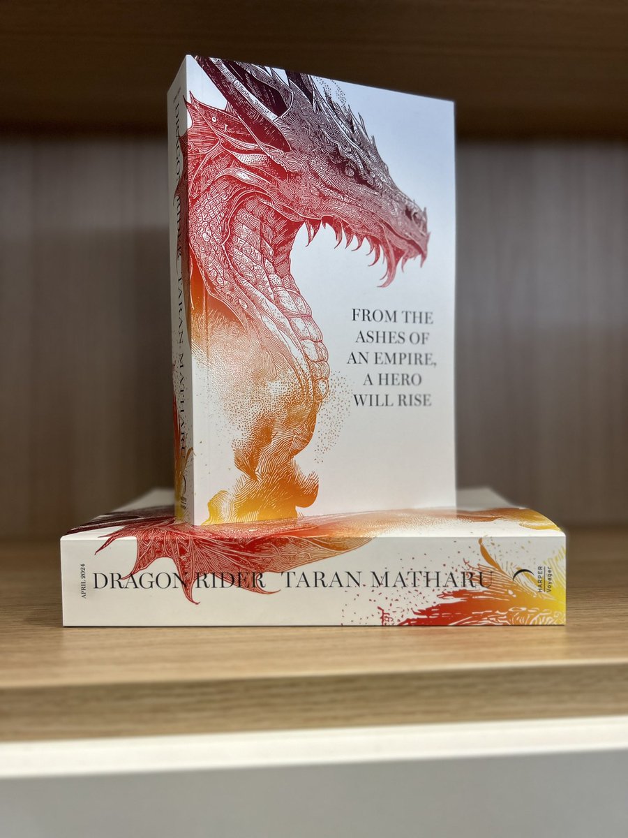 HarperVoyagerUK tweet media