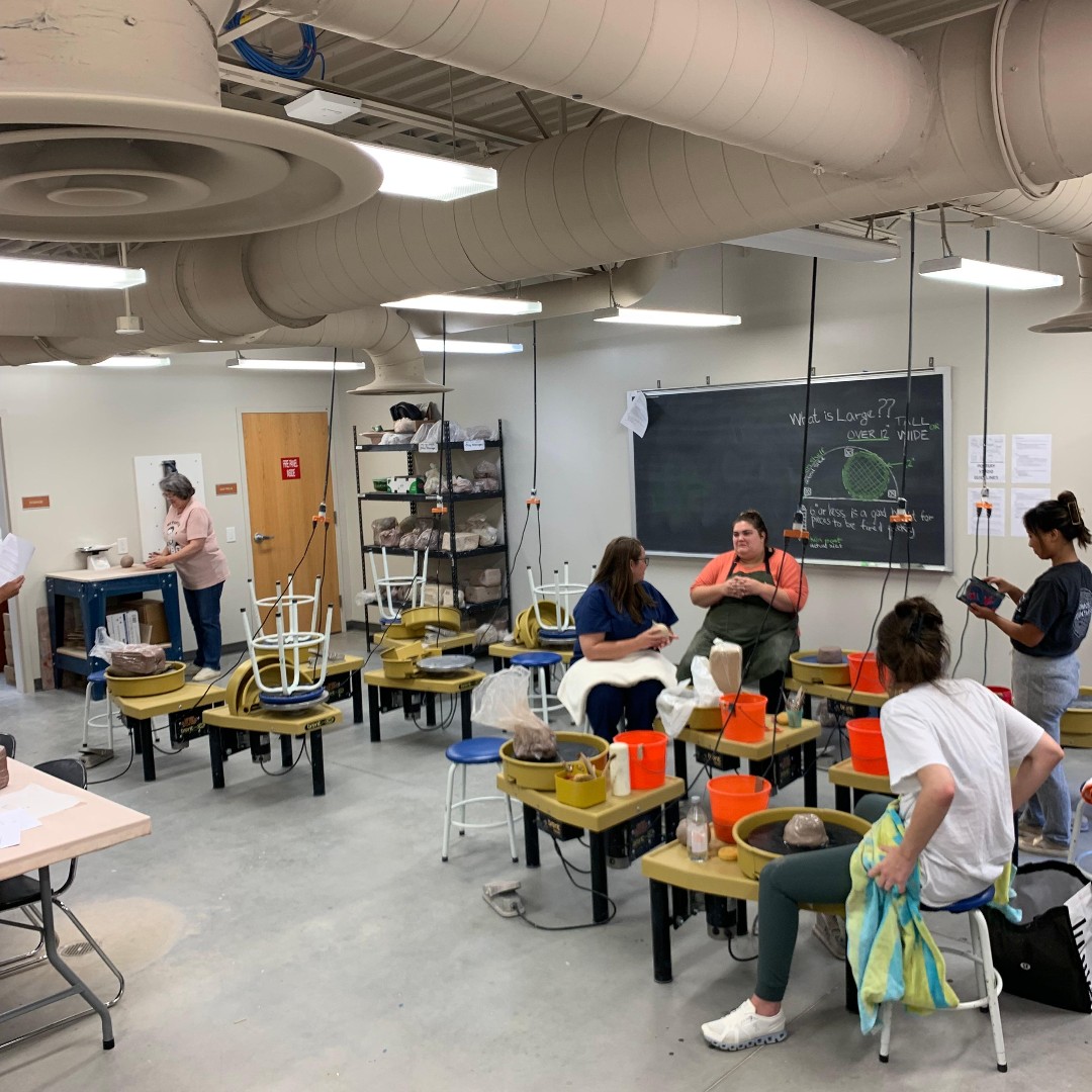 sewell_mill's tweet photo. Off to a great start to our Fall 2 season 🌝 #cobbarts #cobbparks #cobbcountygovt #potteryclass https://t.co/Lr6L6sc3pX