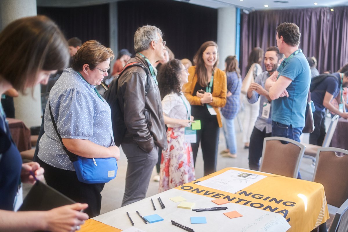 UABBarcelona's tweet photo. @UniStavanger @ECIUniversities @UABcampus Interactive session on resilient buildings for extreme climate environments.
#UAB #ECIUuniversityConference #EciuUAB #SMART_ER @ECIUniversities @UABcampus https://t.co/zcfaNO5JbA