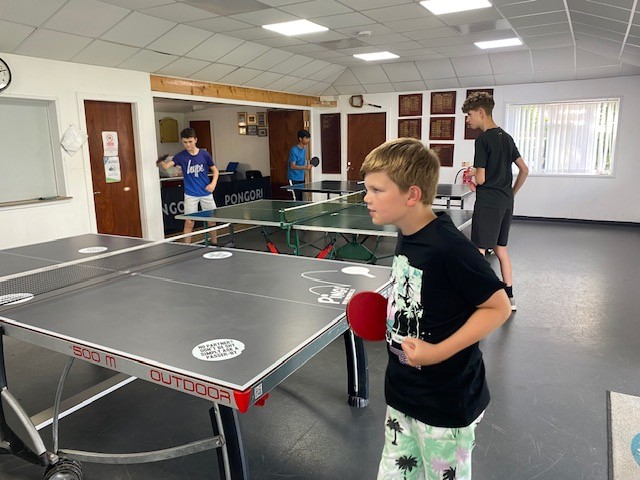 GET THE KIDS AWAY FROM THE TV THIS AUTUMN AND M,AKE NEW FRIENDS AT TABLE TENNIS - MORE INFO SEE OUR WEBSITE clubspark.lta.org.uk/BeechcroftTenn…
#tabletennis #kidstabletennis #tabletennisclub #pingpong  #CLUBHUBUK #clubhubmember #solihullgetactive #hallgreenbirmingham #advancedcolourcoatings